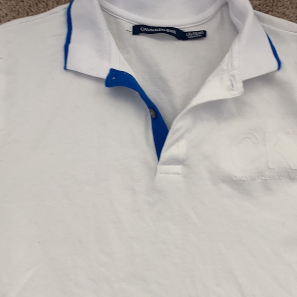 Calvin Klein - Picture 2 of 6